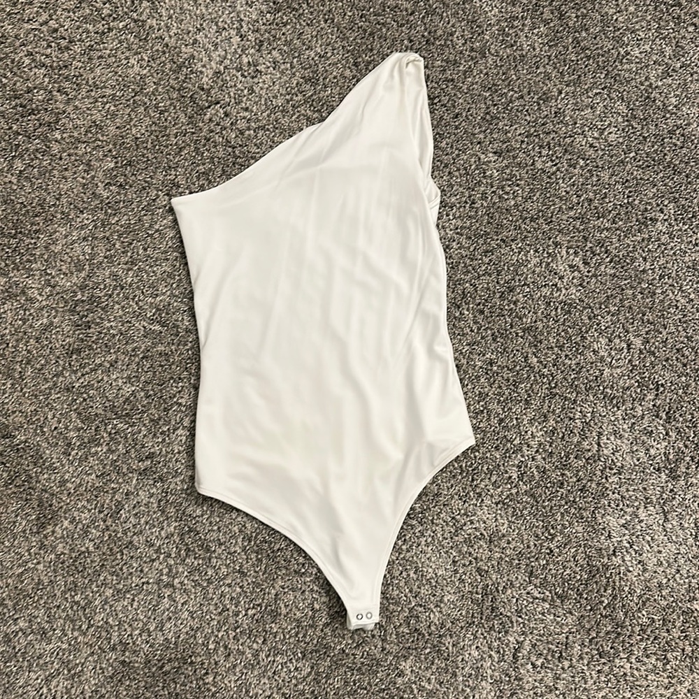 Abercrombie One shoulder sleek seamless bodysuit